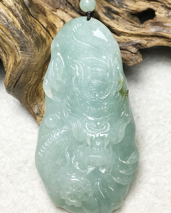 龙行天下