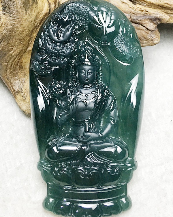 神龙护主