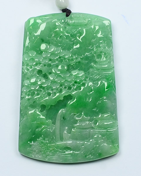 翠绿青山