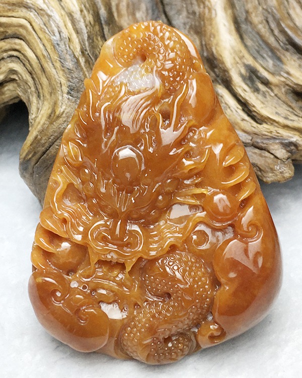 龙行天下