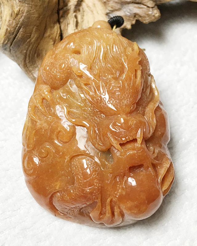 龙行天下