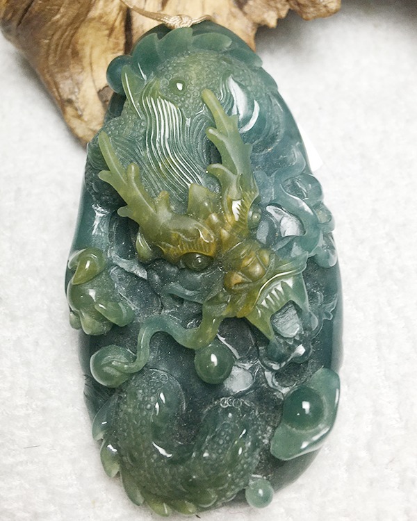龙行天下