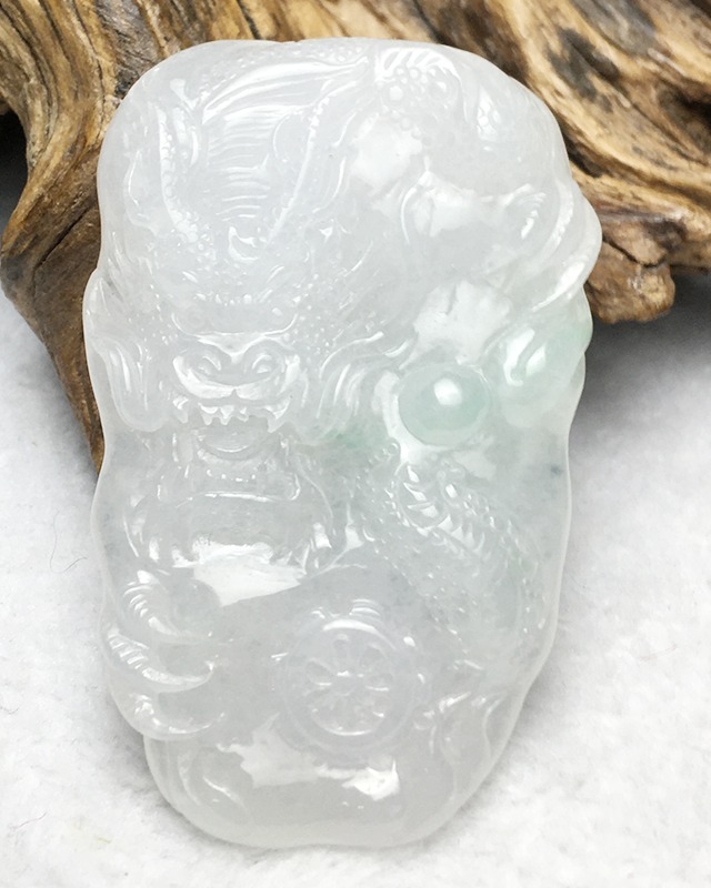 龙行天下