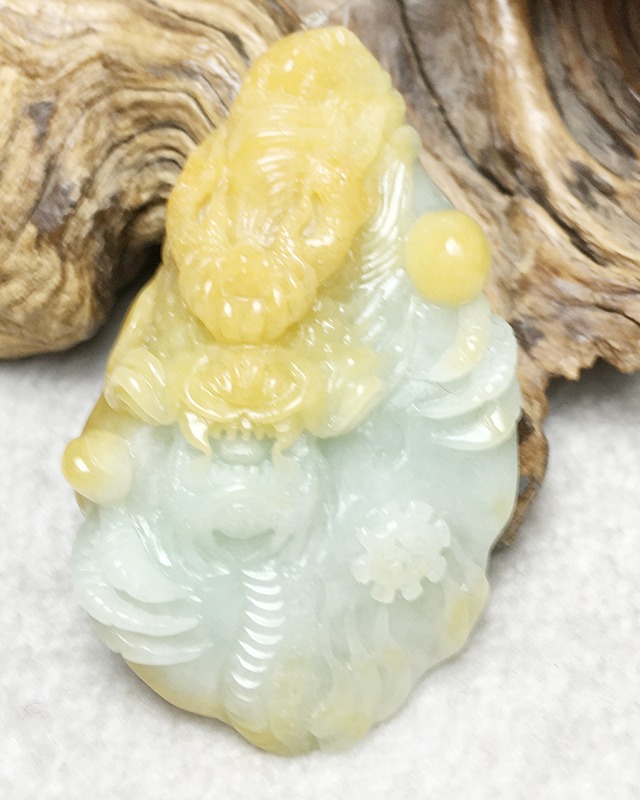 龙行天下