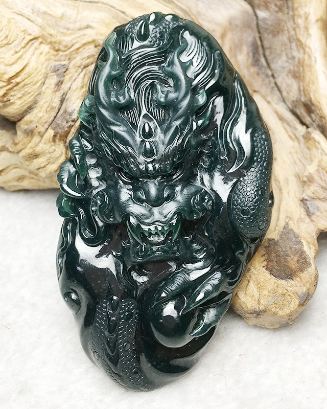 龙行天下