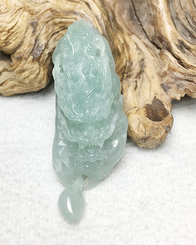 龙行天下
