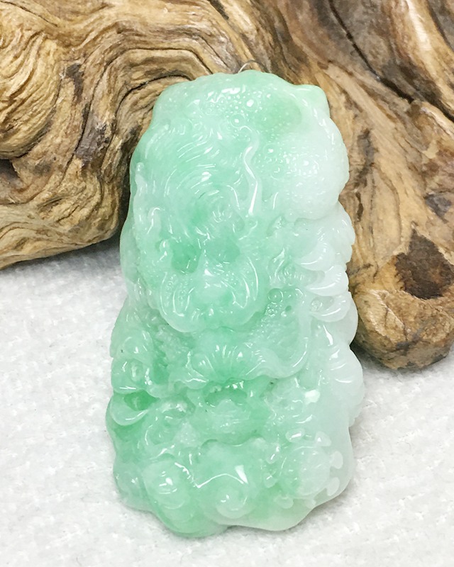 龙行天下