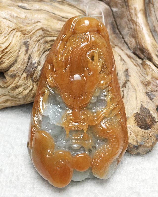 龙行天下