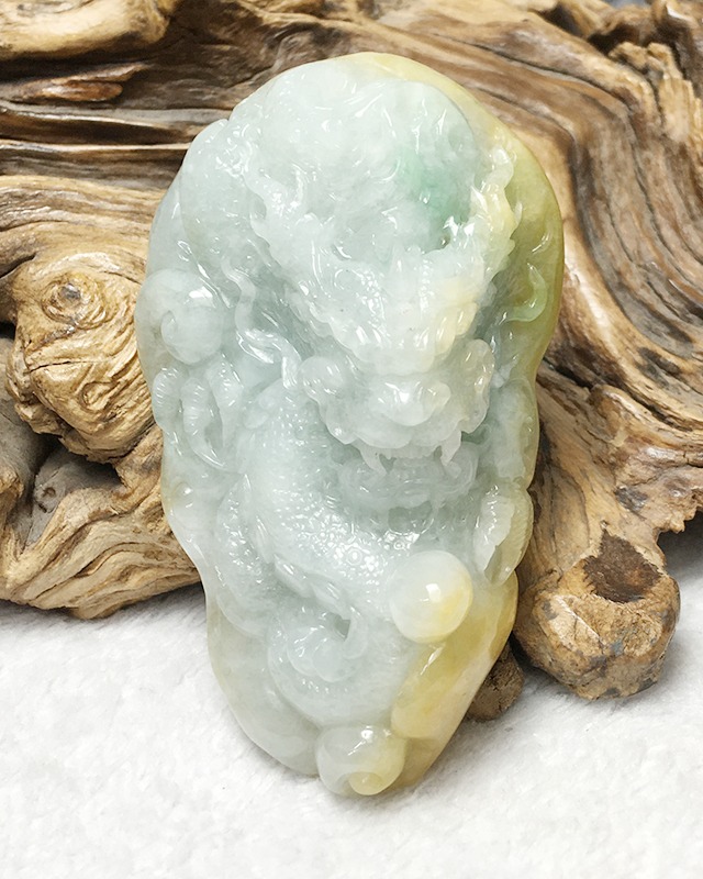 龙行天下