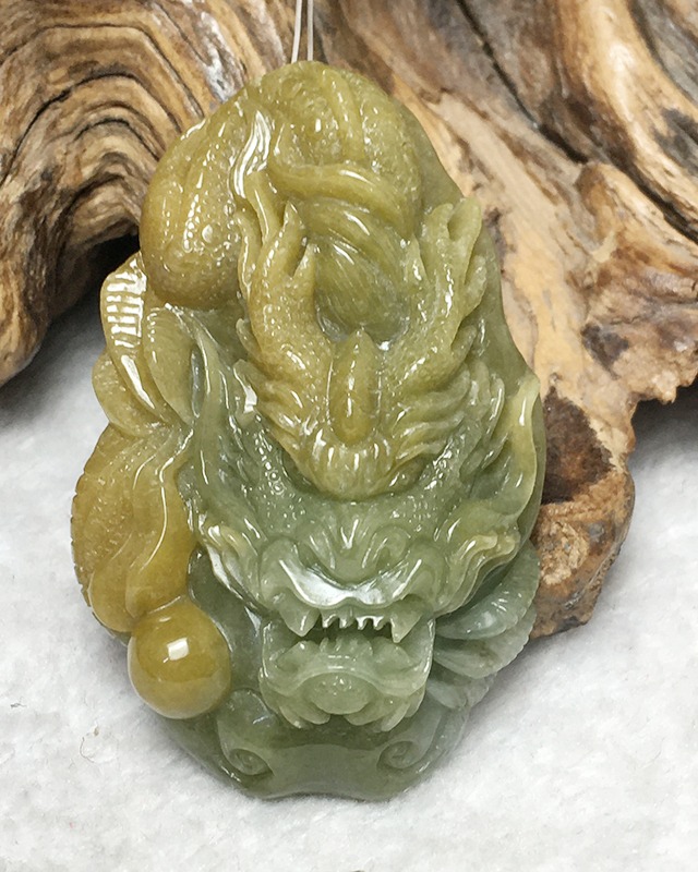 龙行天下