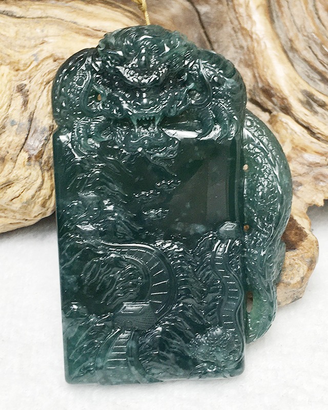 龙行天下