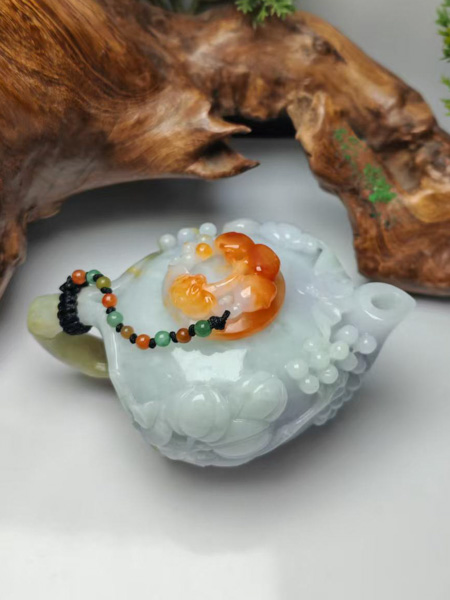 翡翠福寿壶