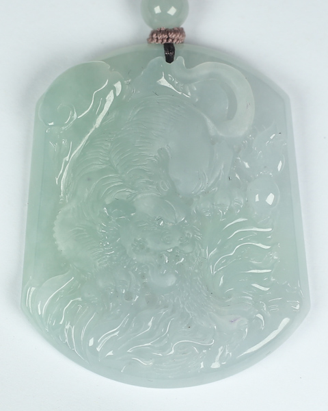 虎虎生威